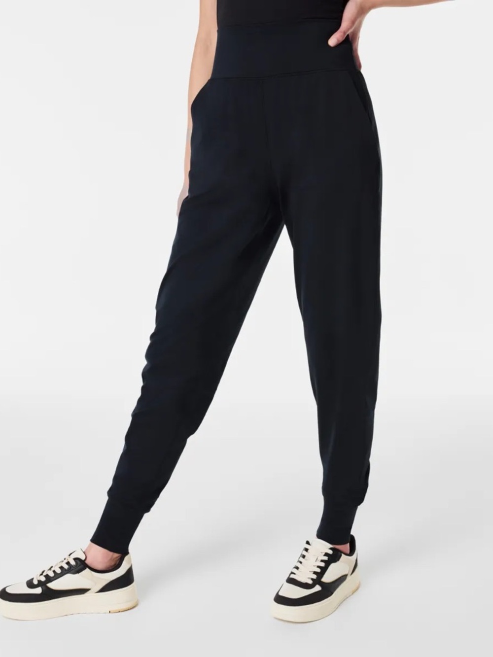 Spanx Soft Smooth Slim Joggers Black High Rise Athleisure Sporty Travel Pant S